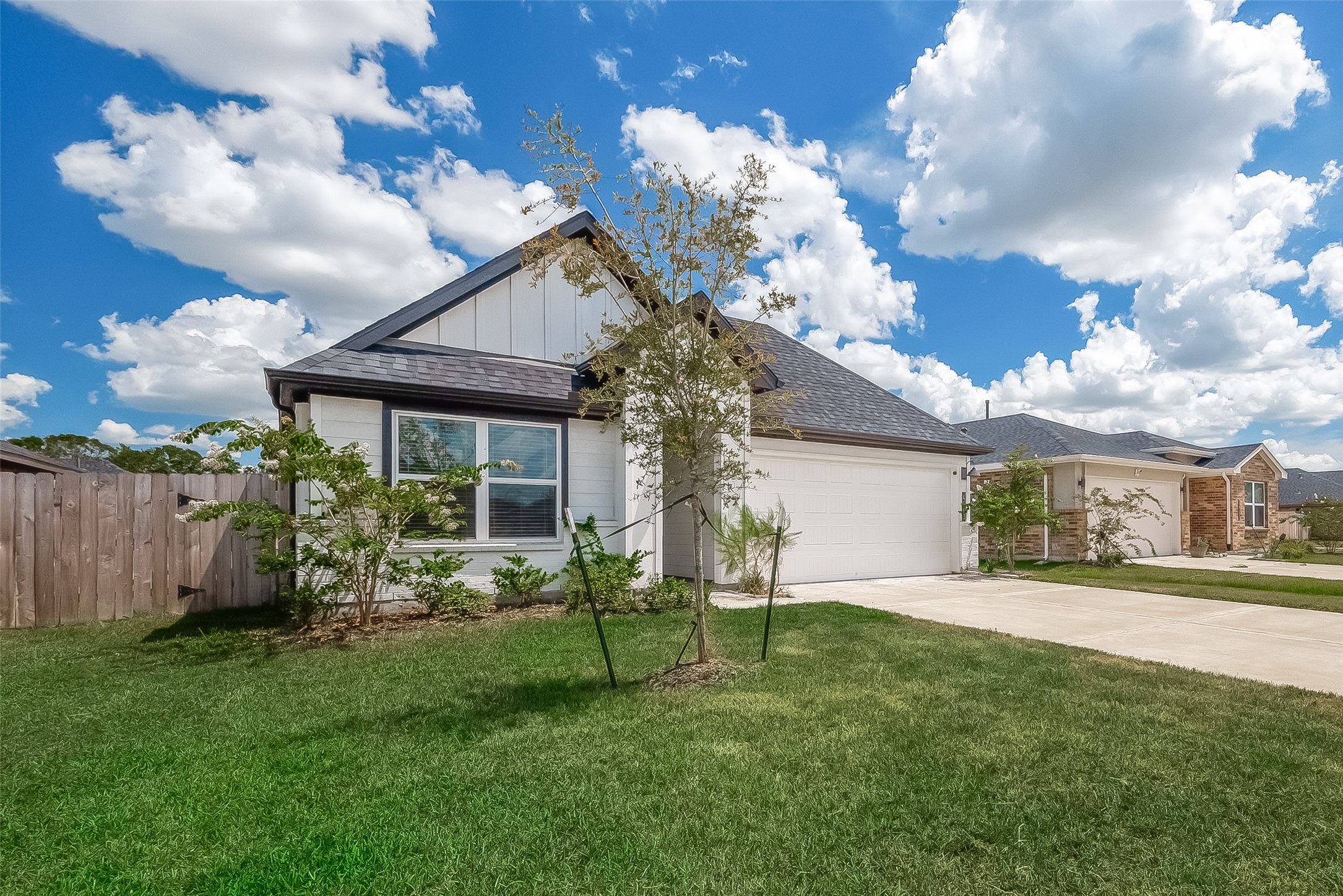 4963 Pine Haven Lane , Fresno, TX, 77545 | 74423020 | Realty Texas LLC