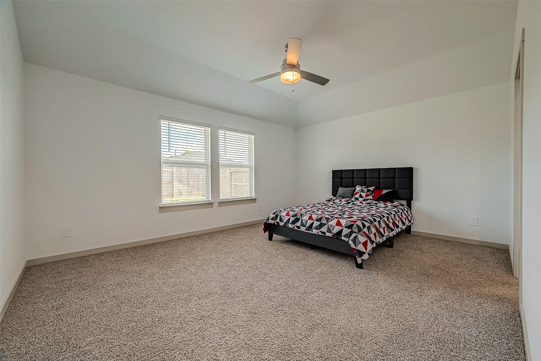 4963 Pine Haven Lane , Fresno, TX, 77545 | 74423020 | Realty Texas LLC