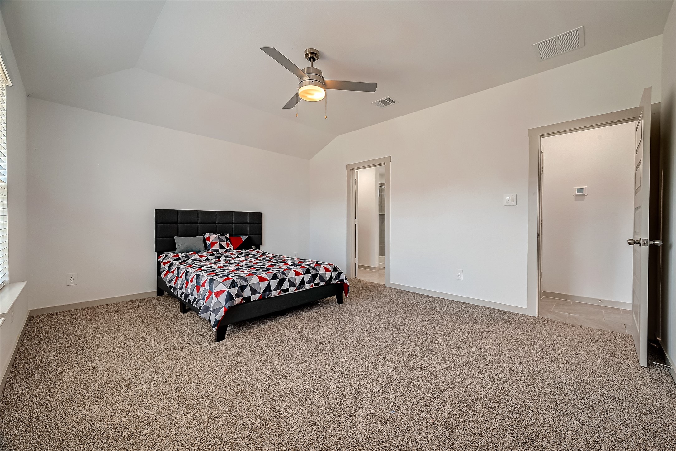 4963 Pine Haven Lane , Fresno, TX, 77545 | 74423020 | Realty Texas LLC