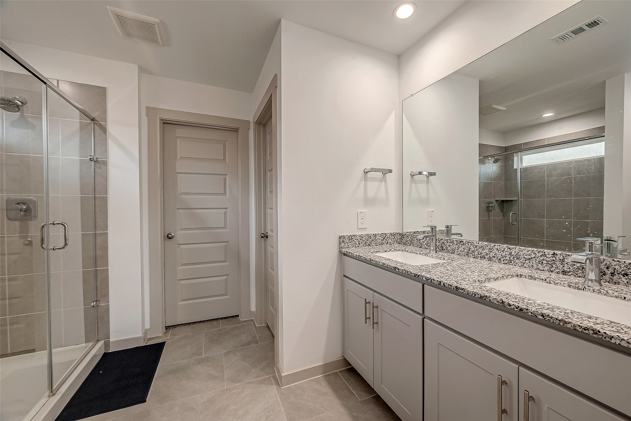4963 Pine Haven Lane , Fresno, TX, 77545 | 74423020 | Realty Texas LLC