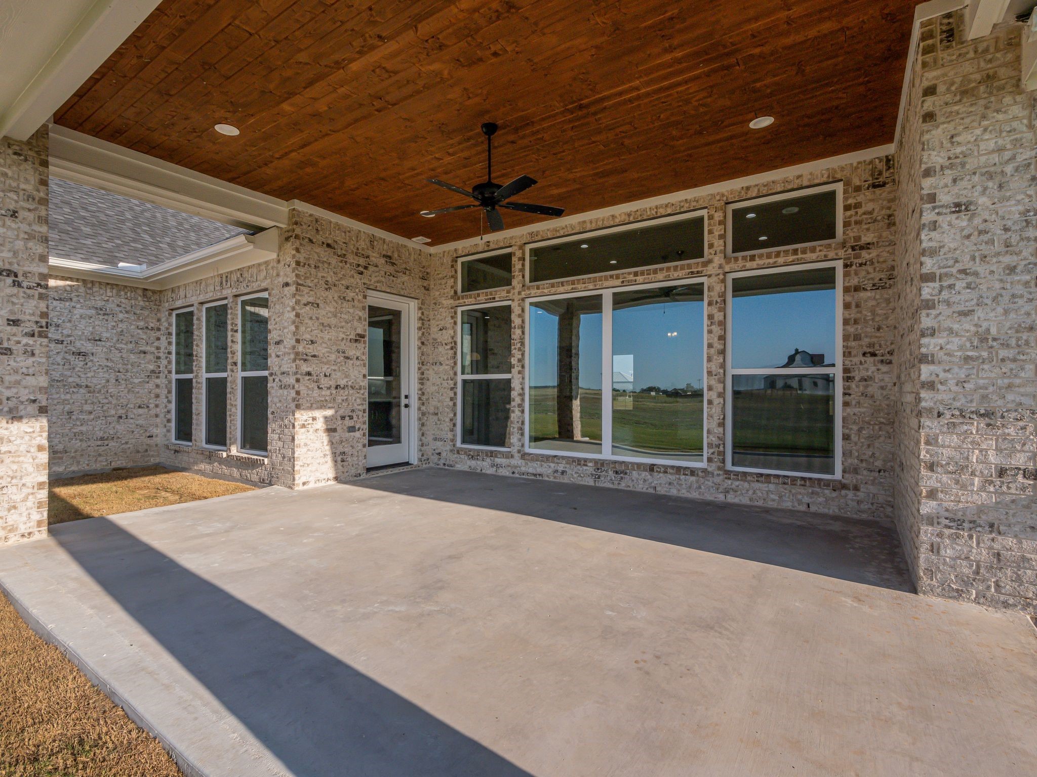 611 N Armstrong Road , Venus, TX, 76084 | 20704299 | Realty Texas LLC