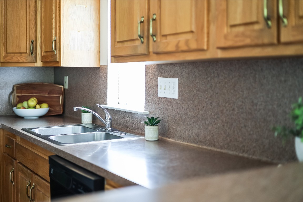 313 Venture Boulevard S , Point Venture, TX, 78645 | 5221545 | Realty Texas LLC