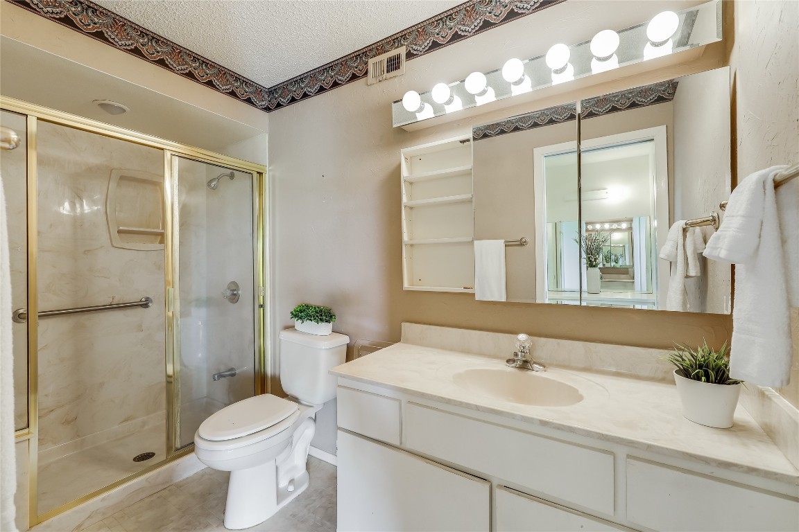 313 Venture Boulevard S , Point Venture, TX, 78645 | 5221545 | Realty Texas LLC