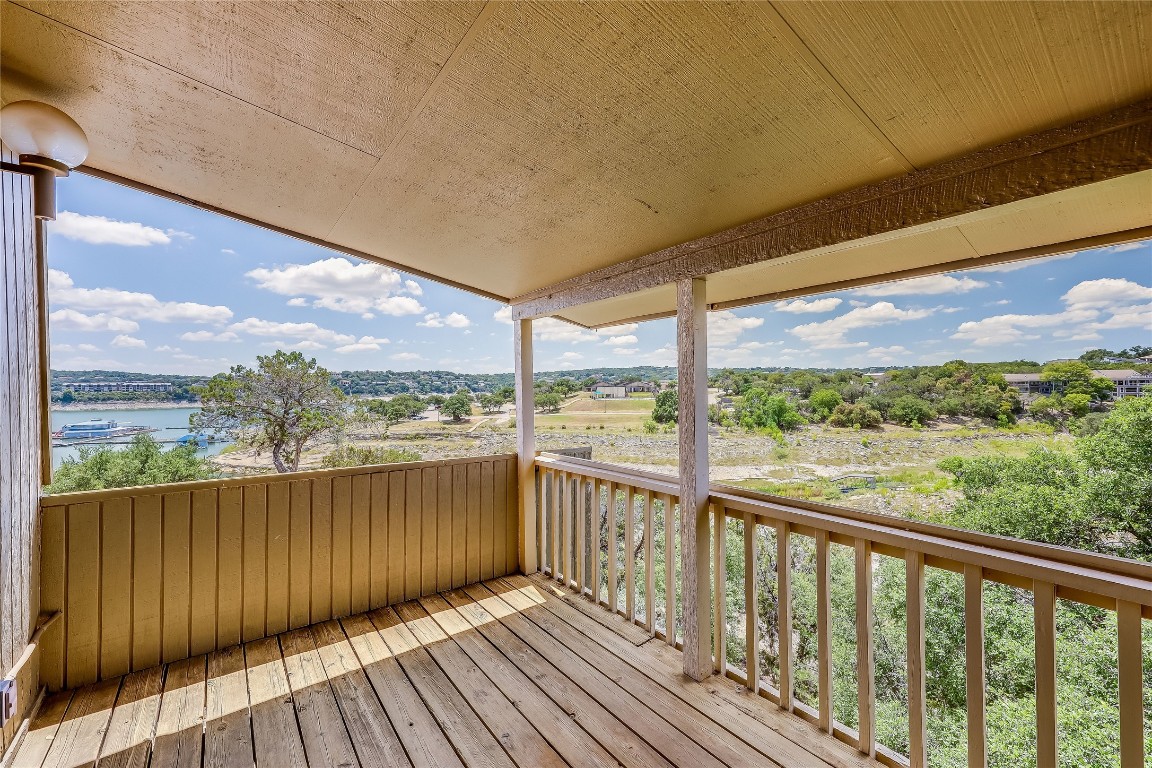 313 Venture Boulevard S , Point Venture, TX, 78645 | 5221545 | Realty Texas LLC