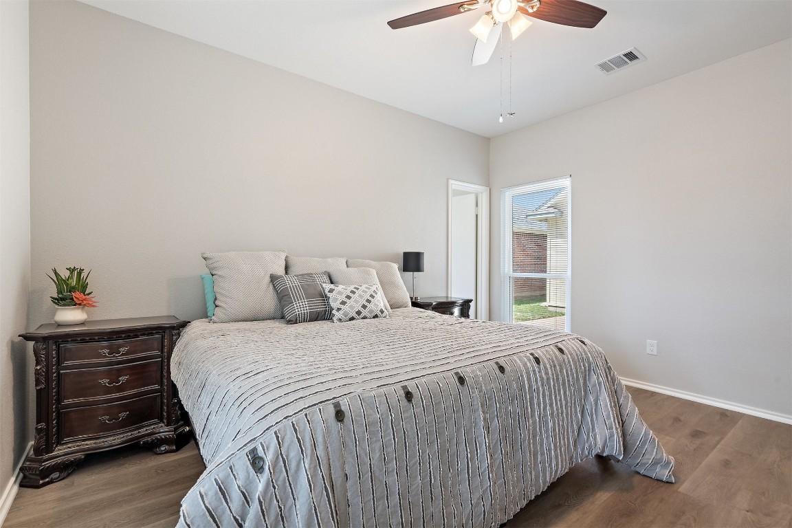 814 Thackeray Lane , Pflugerville, TX, 78660 | 2136637 | Realty Texas LLC