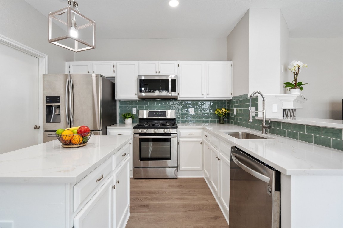 814 Thackeray Lane , Pflugerville, TX, 78660 | 2136637 | Realty Texas LLC