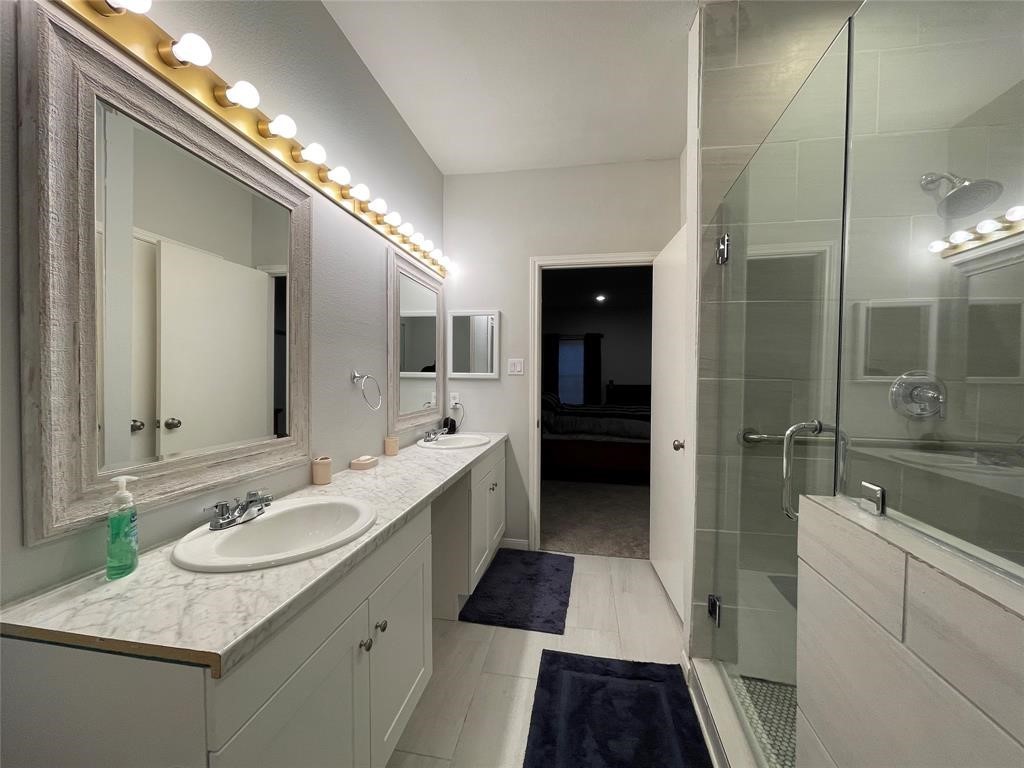 2992 Holly Hall Street , Houston, TX, 77054 | 86318523 | Realty Texas LLC