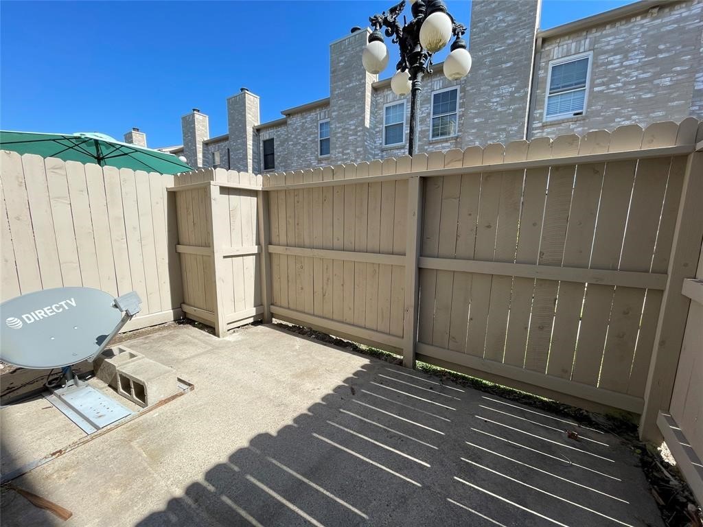 2992 Holly Hall Street , Houston, TX, 77054 | 86318523 | Realty Texas LLC