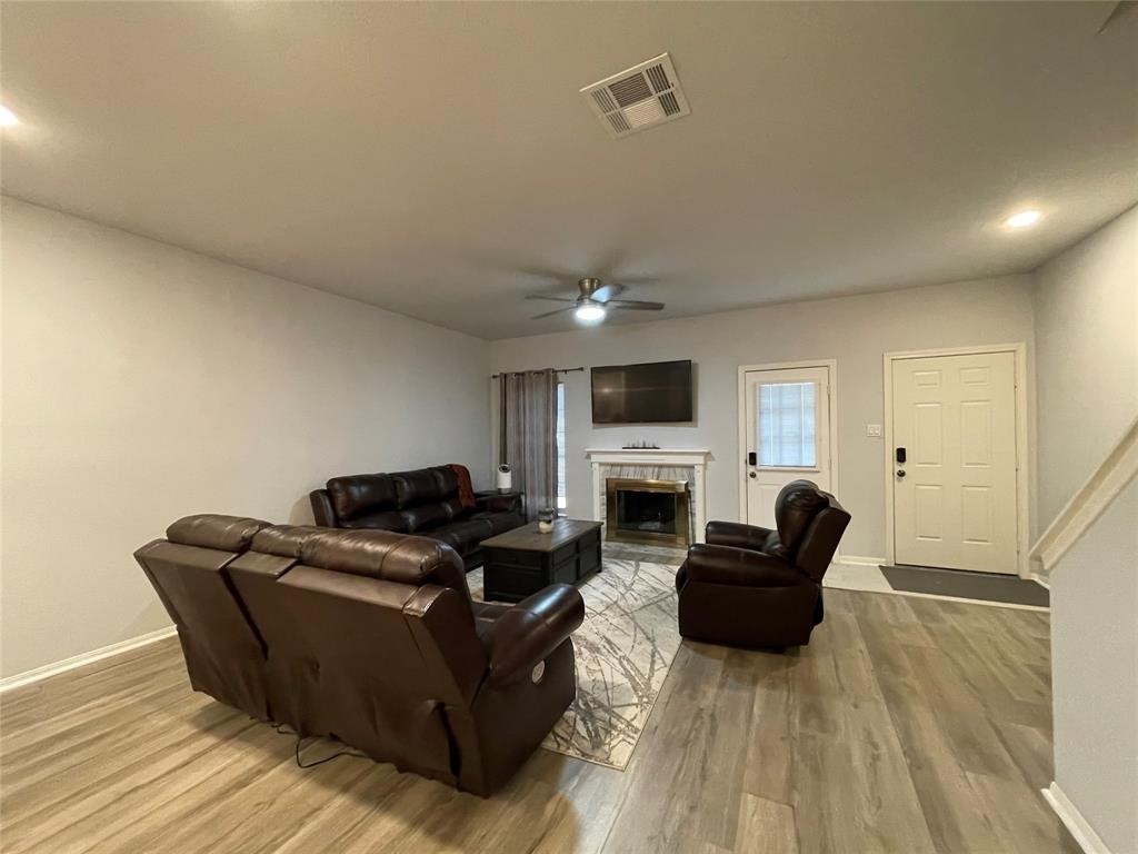 2992 Holly Hall Street , Houston, TX, 77054 | 86318523 | Realty Texas LLC