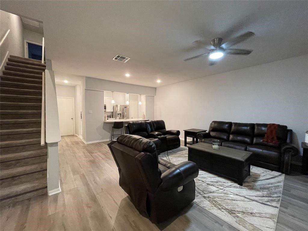 2992 Holly Hall Street , Houston, TX, 77054 | 86318523 | Realty Texas LLC