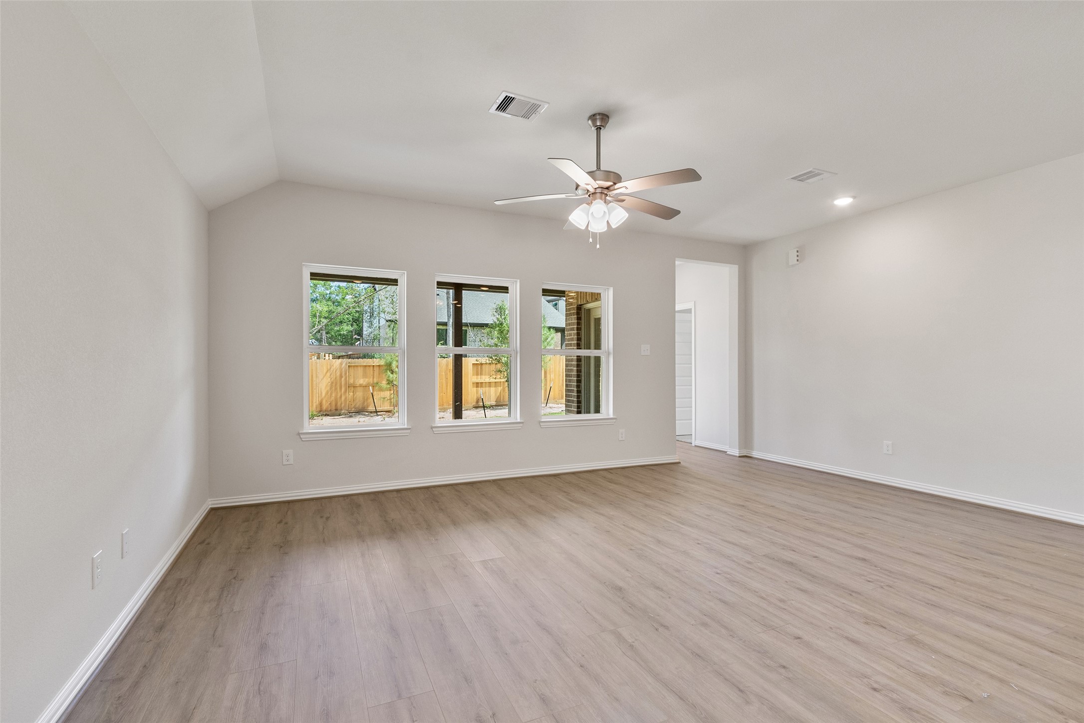 246 Brecon Buff Drive , Willis, TX, 77318 | 84483764 | Realty Texas LLC