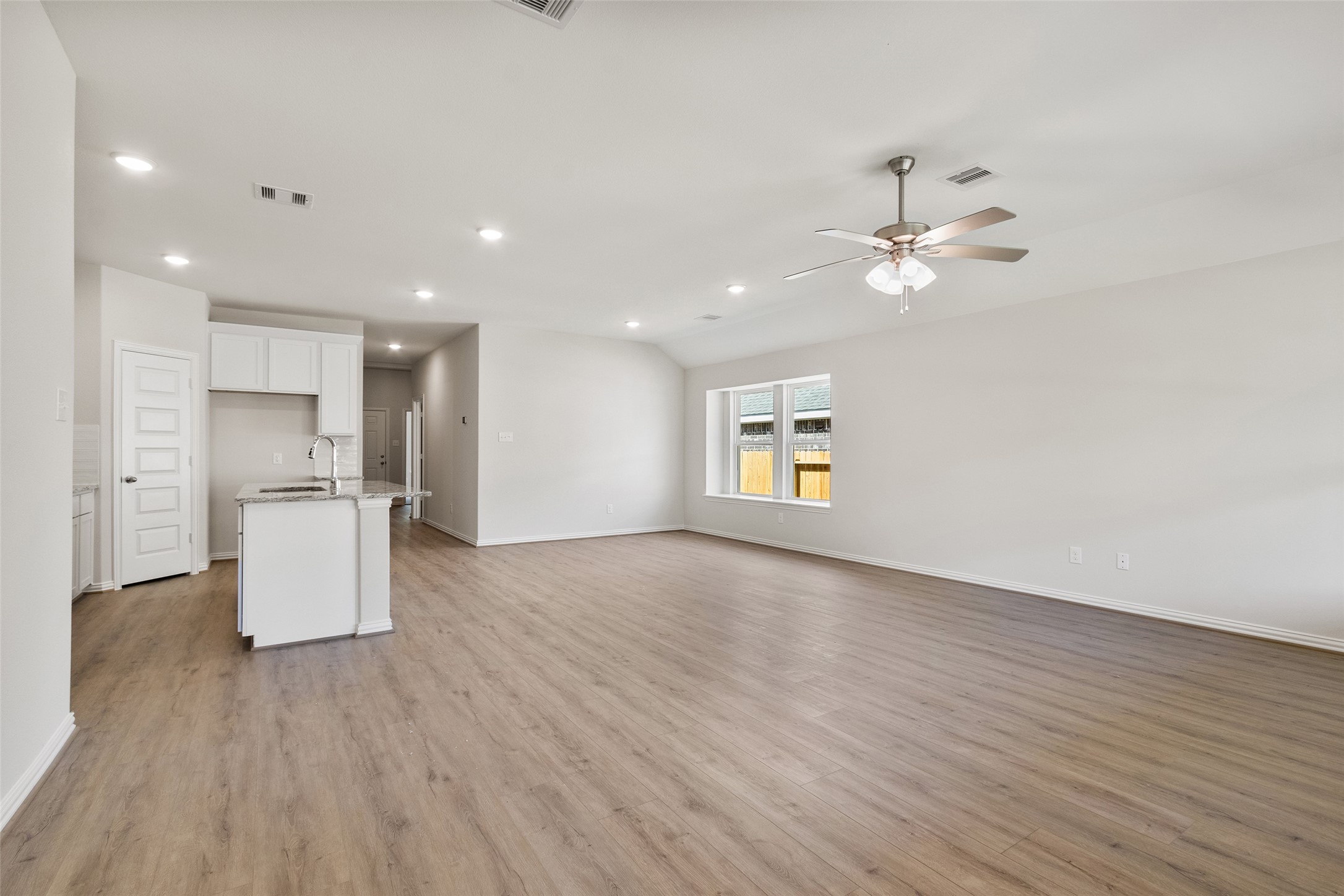 246 Brecon Buff Drive , Willis, TX, 77318 | 84483764 | Realty Texas LLC