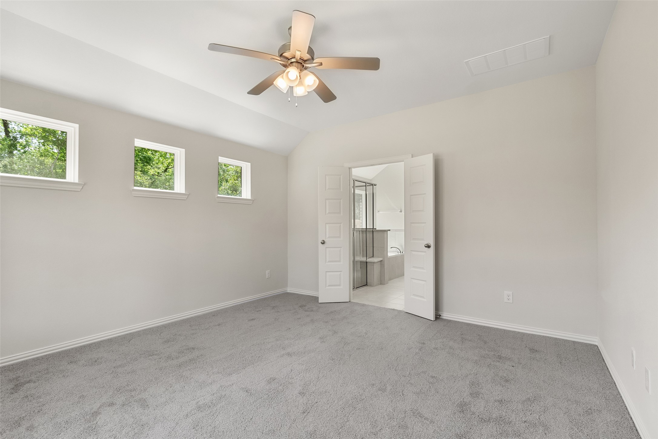 246 Brecon Buff Drive , Willis, TX, 77318 | 84483764 | Realty Texas LLC