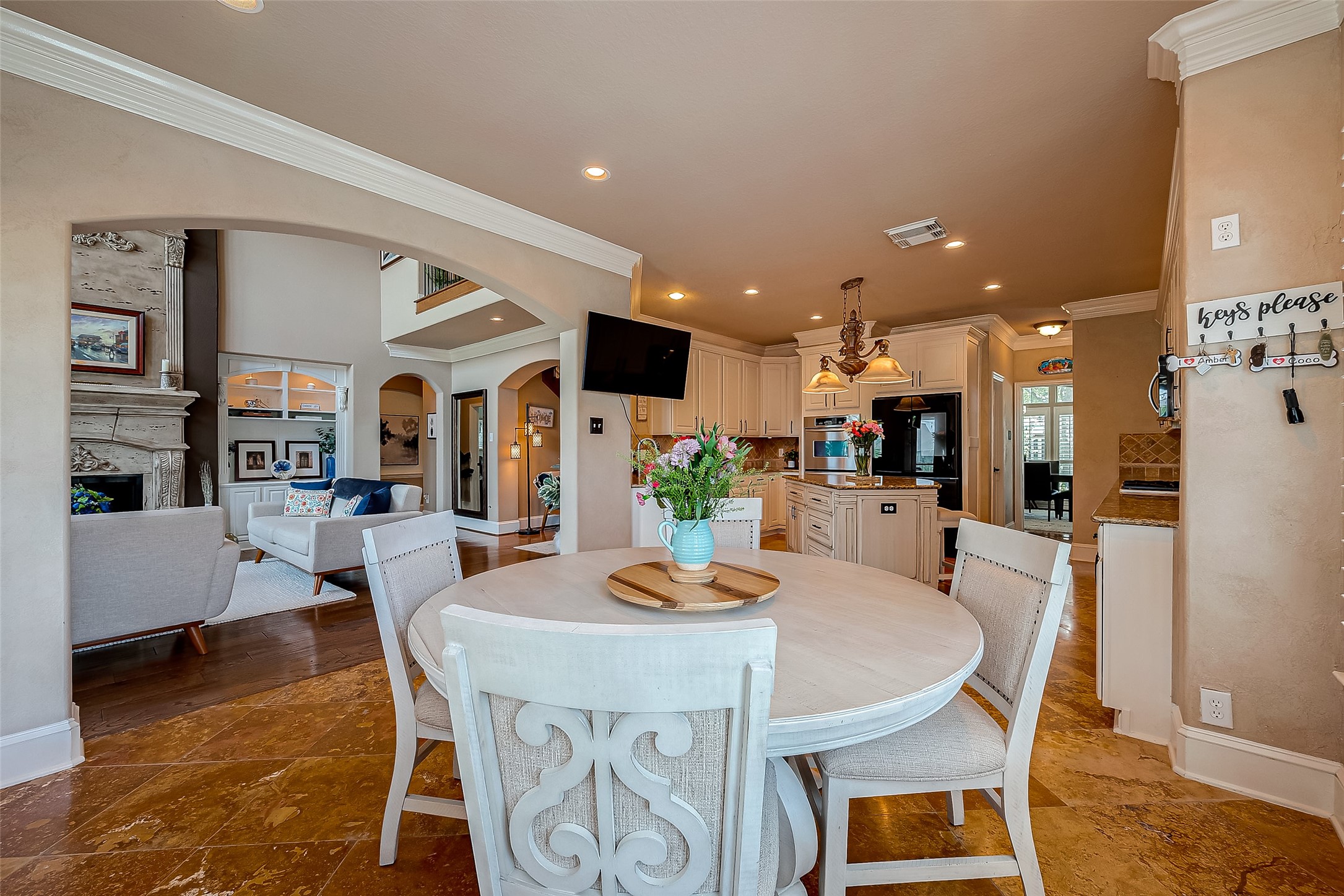 2006 Sandy Lake Drive , Friendswood, TX, 77546 | 72403583 | Realty Texas LLC