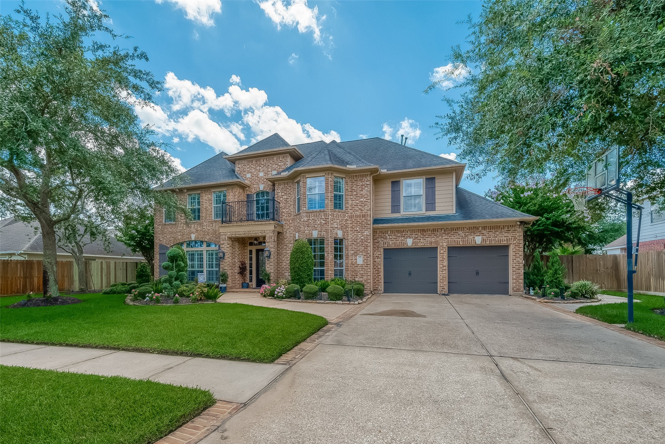 2006 Sandy Lake Drive , Friendswood, TX, 77546 | 72403583 | Realty Texas LLC