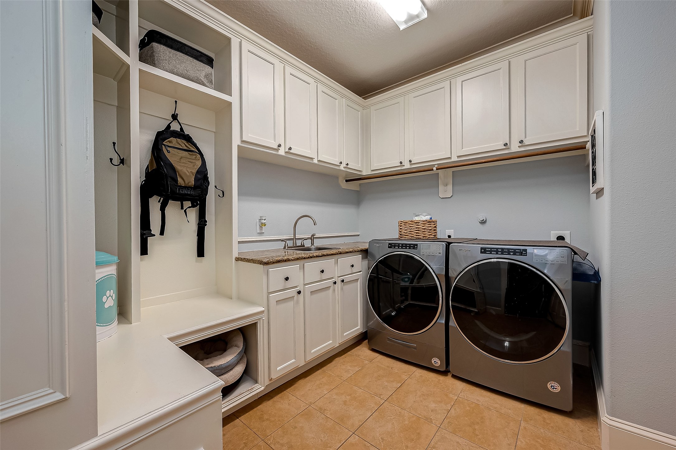 2006 Sandy Lake Drive , Friendswood, TX, 77546 | 72403583 | Realty Texas LLC