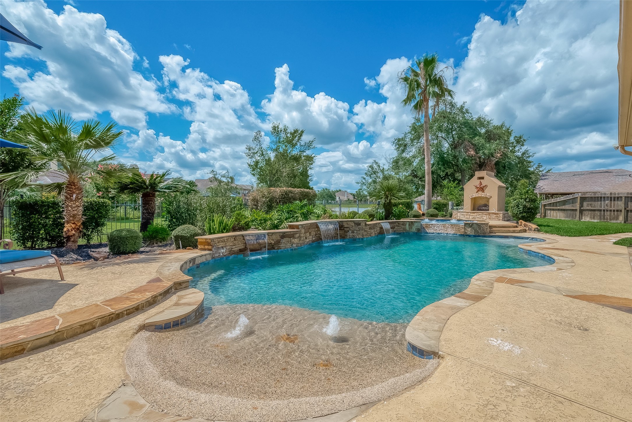 2006 Sandy Lake Drive , Friendswood, TX, 77546 | 72403583 | Realty Texas LLC