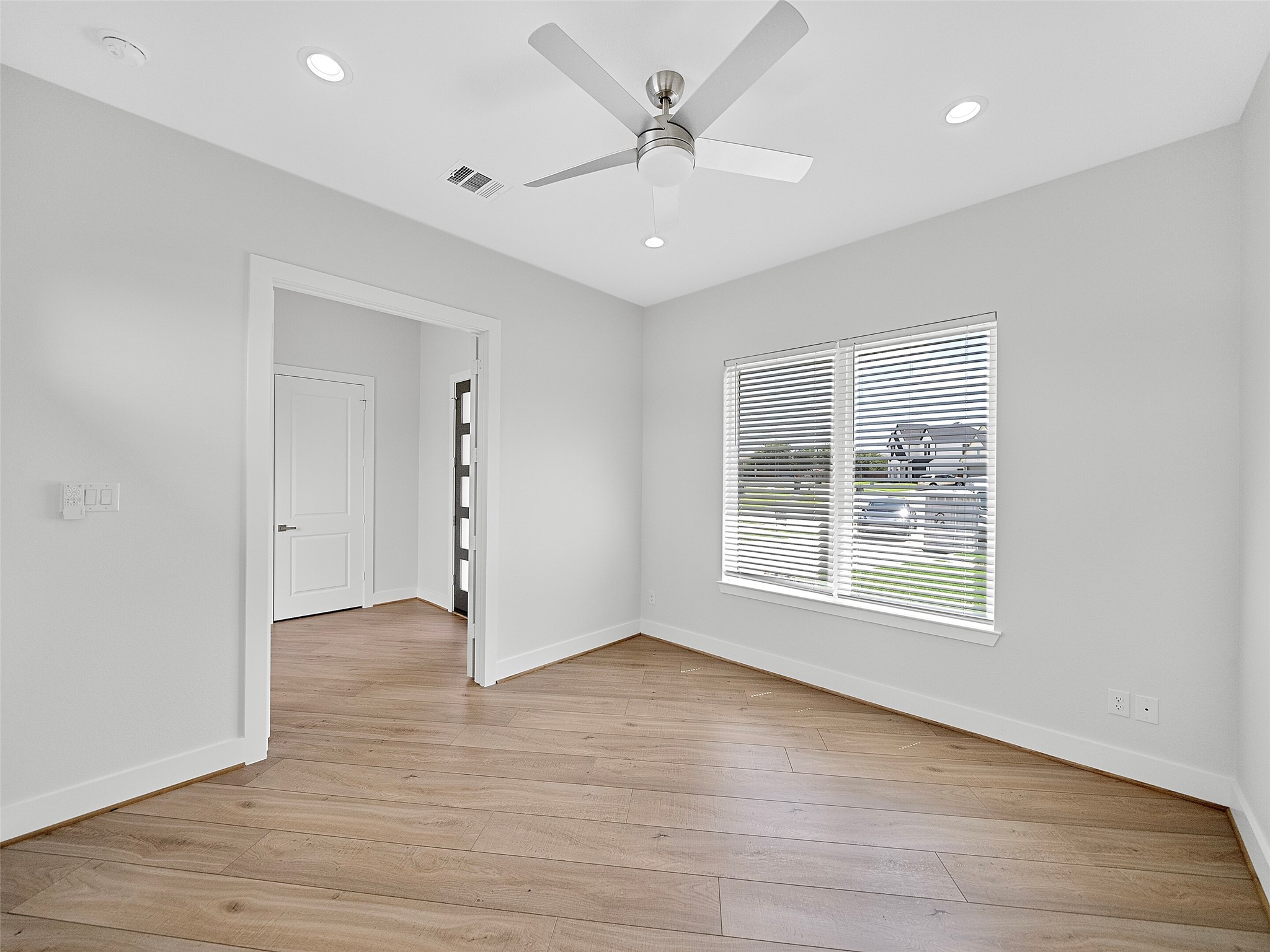 1306 Genoa Circle , Garland, TX, 75040 | 20705895 | Realty Texas LLC