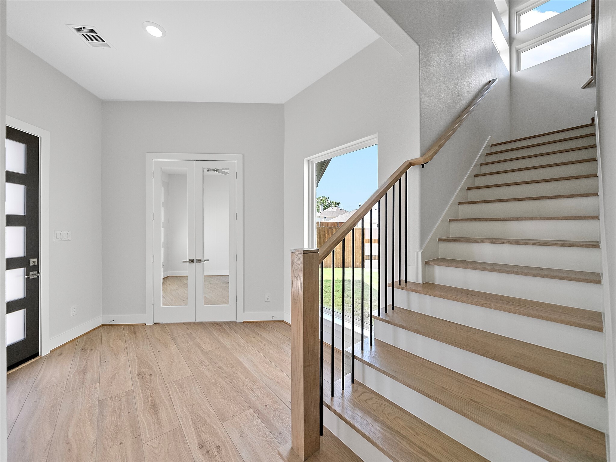 1306 Genoa Circle , Garland, TX, 75040 | 20705895 | Realty Texas LLC