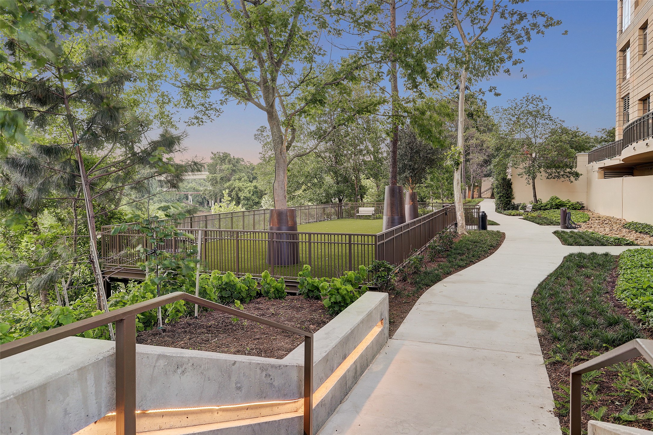 1000 Uptown Park Boulevard 193 , Houston, TX, 77056 | 93582266 | Realty Texas LLC