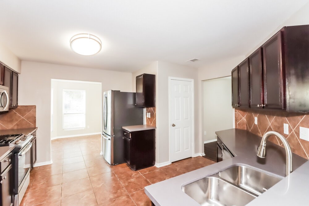 7122 Fox Scene Drive , Humble, TX, 77338 | 32286905 | Realty Texas LLC