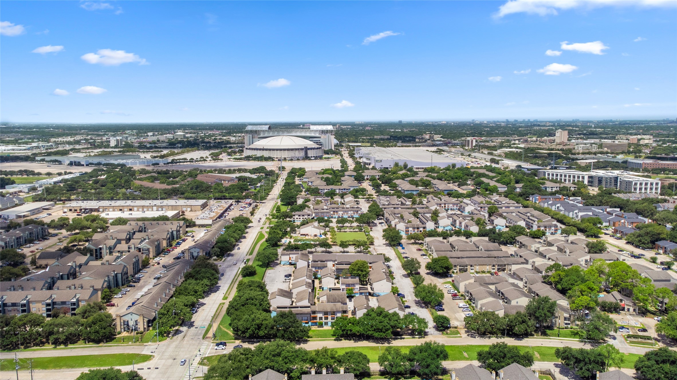 2111 Holly Hall Street 1716 , Houston, TX, 77054 | 46262049 | Realty Texas LLC