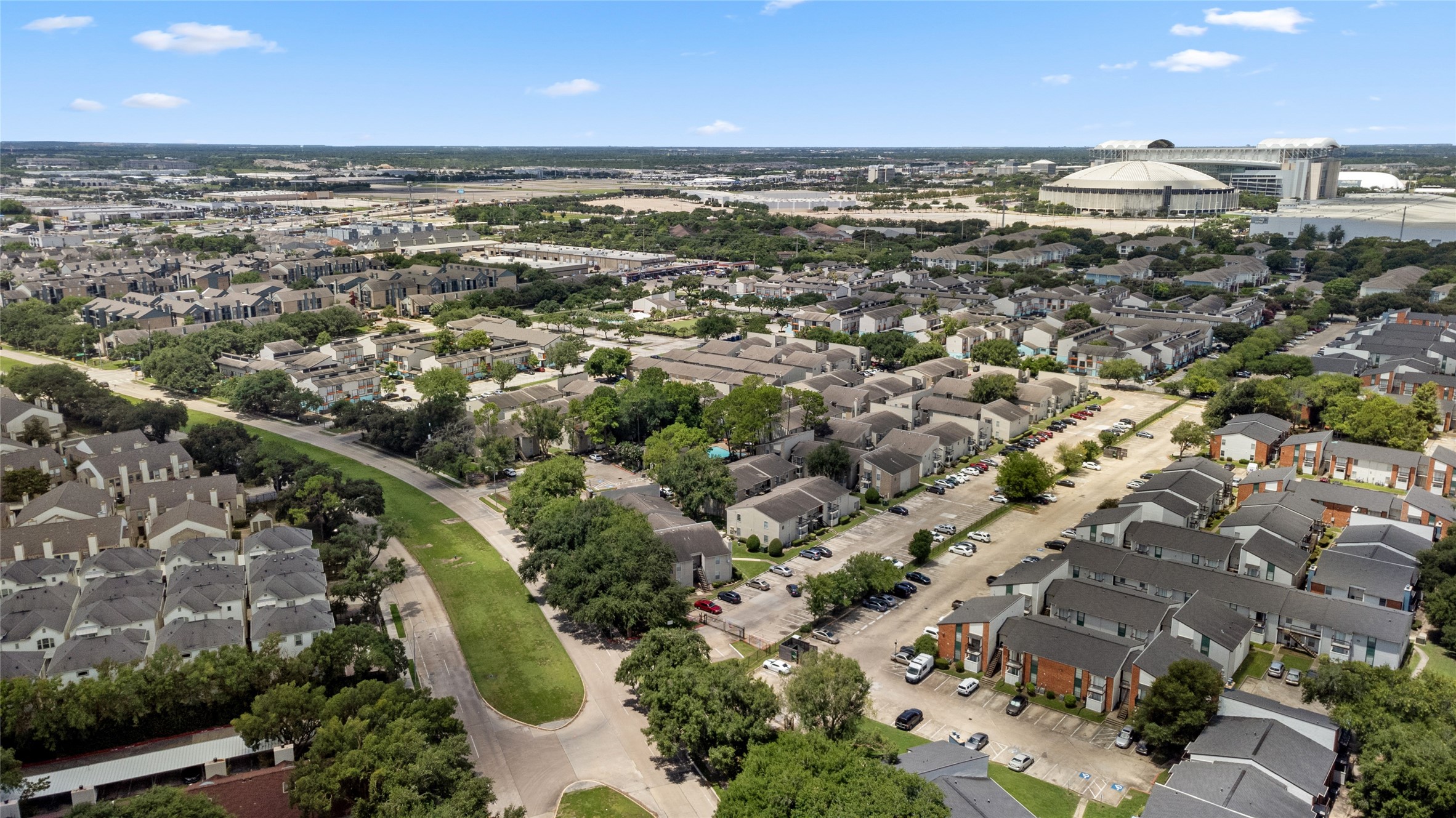 2111 Holly Hall Street 1716 , Houston, TX, 77054 | 46262049 | Realty Texas LLC