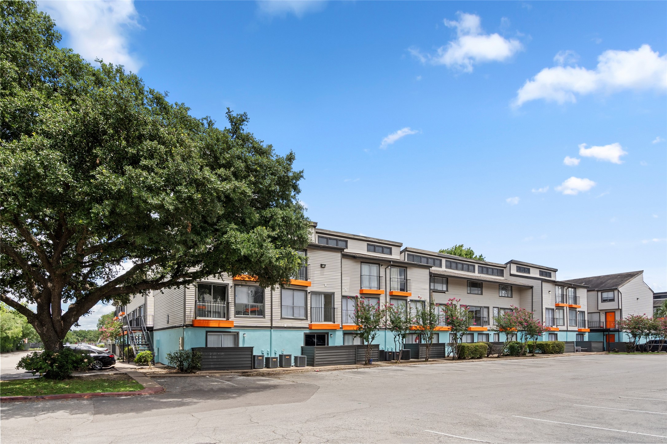 2111 Holly Hall Street 1716 , Houston, TX, 77054 | 46262049 | Realty Texas LLC