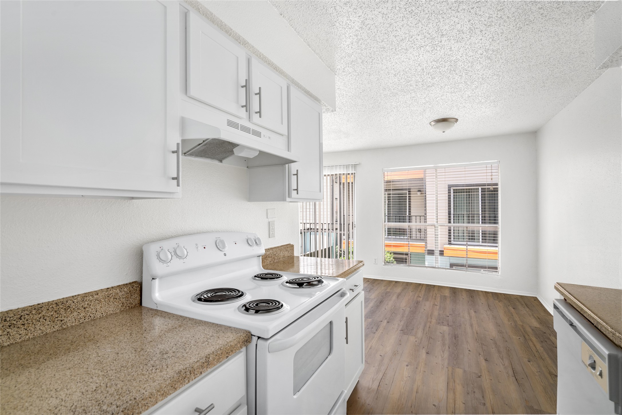 2111 Holly Hall Street 1716 , Houston, TX, 77054 | 46262049 | Realty Texas LLC