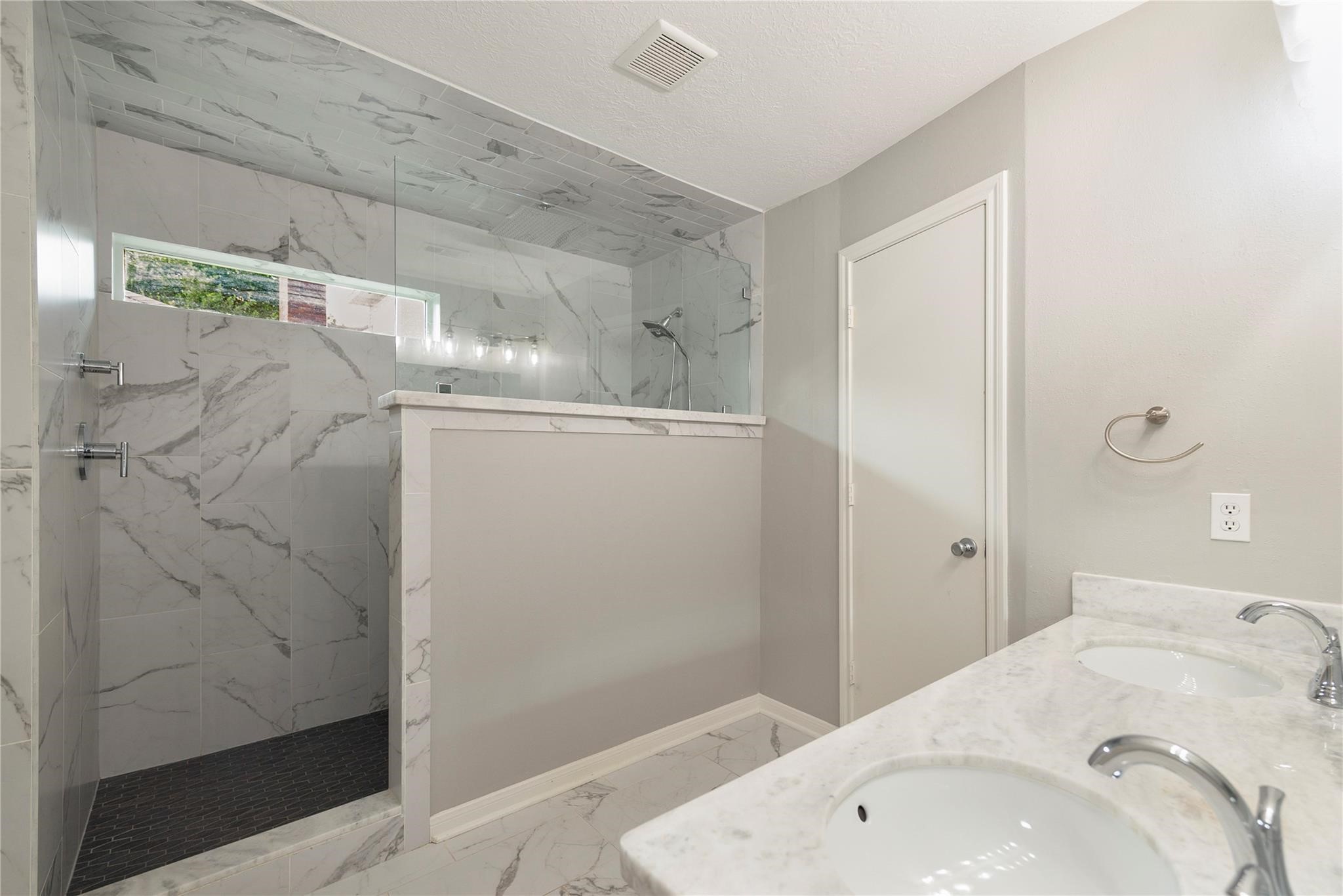 17923 Fernbluff Drive , Spring, TX, 77379 | 79059737 | Realty Texas LLC
