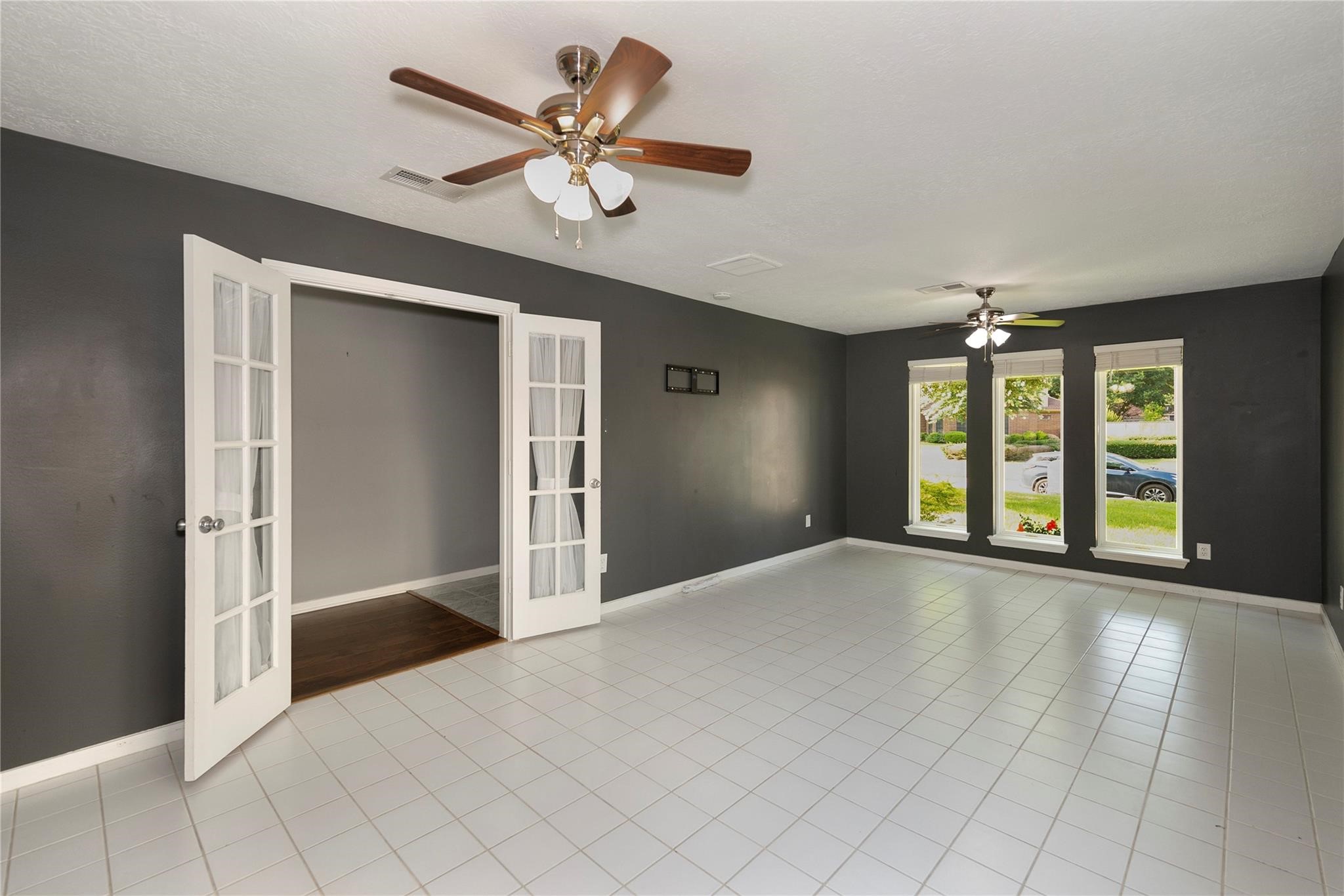 17923 Fernbluff Drive , Spring, TX, 77379 | 79059737 | Realty Texas LLC