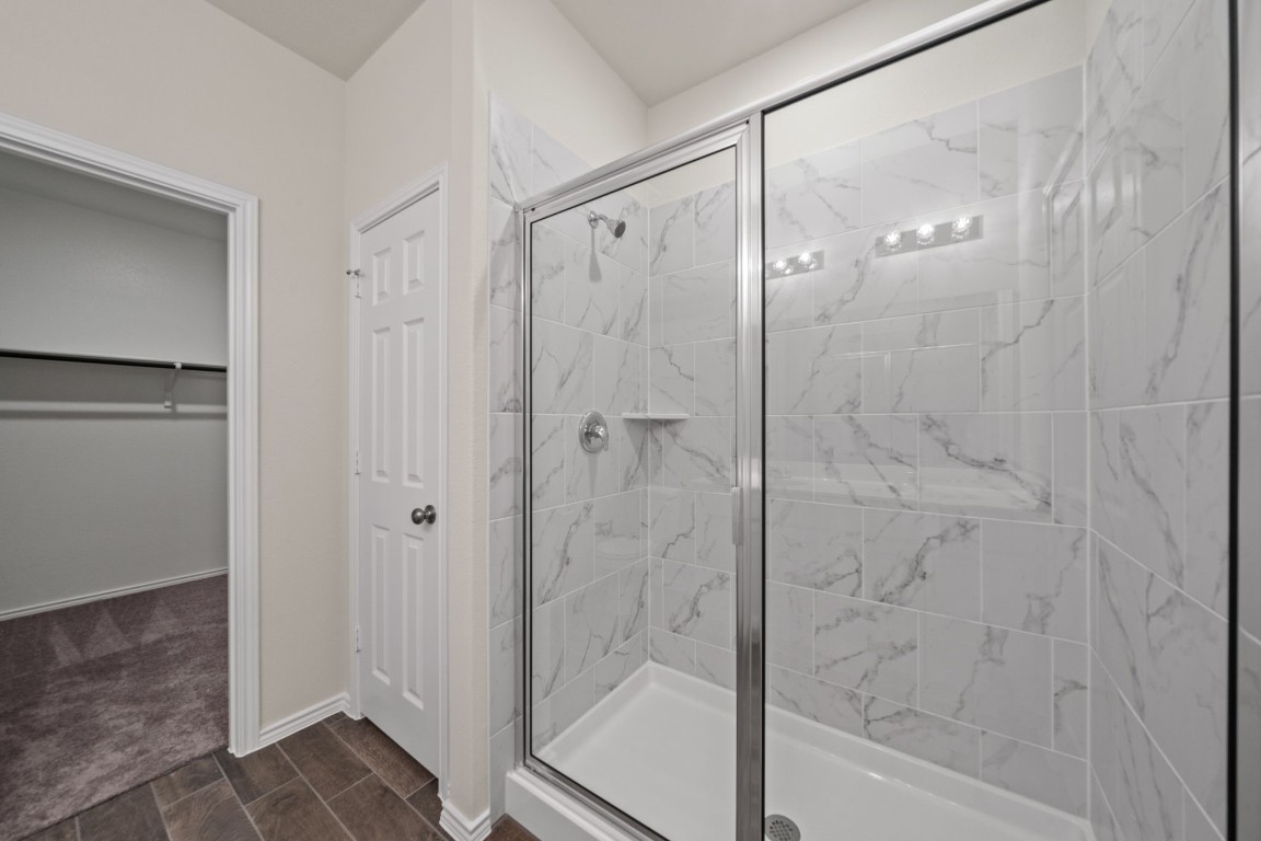 355 Tree Nut Loop , Buda, TX, 78610 | 7749831 | Realty Texas LLC