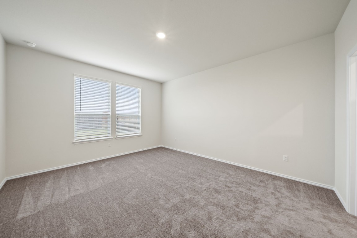 355 Tree Nut Loop , Buda, TX, 78610 | 7749831 | Realty Texas LLC