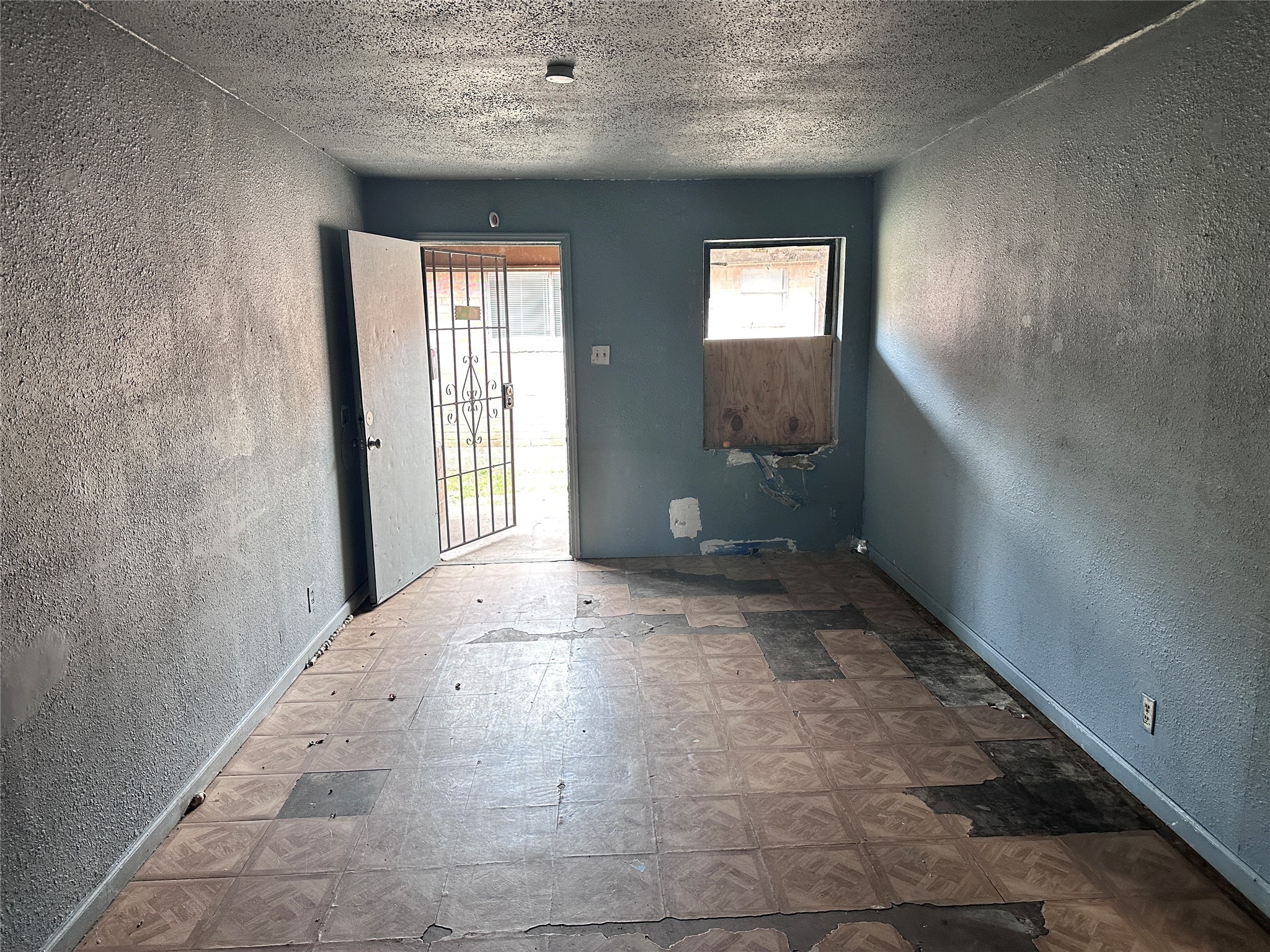 5111 Clover Street Street , Houston, TX, 77033 | 88574734 | Realty Texas LLC