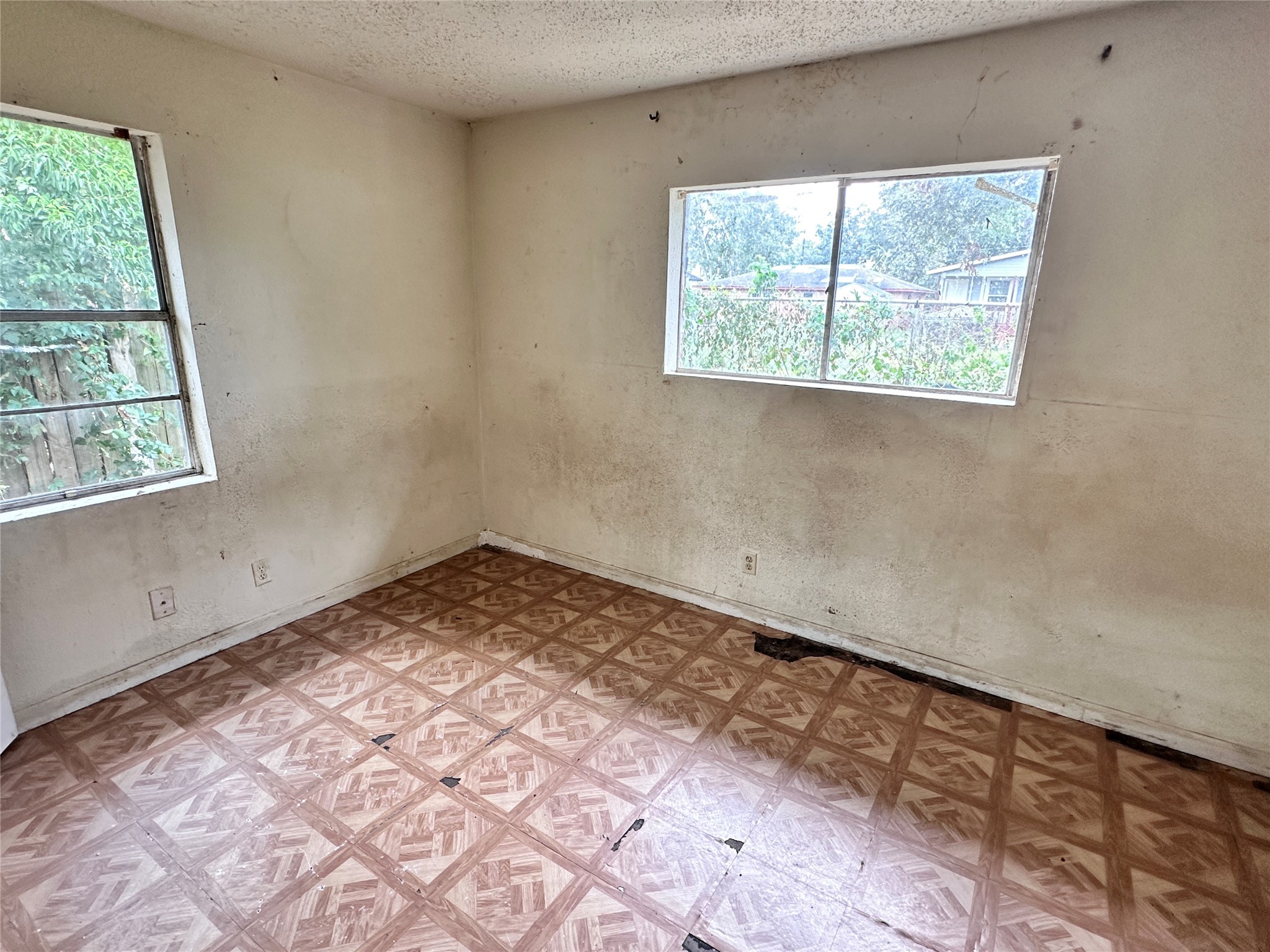 5111 Clover Street Street , Houston, TX, 77033 | 88574734 | Realty Texas LLC