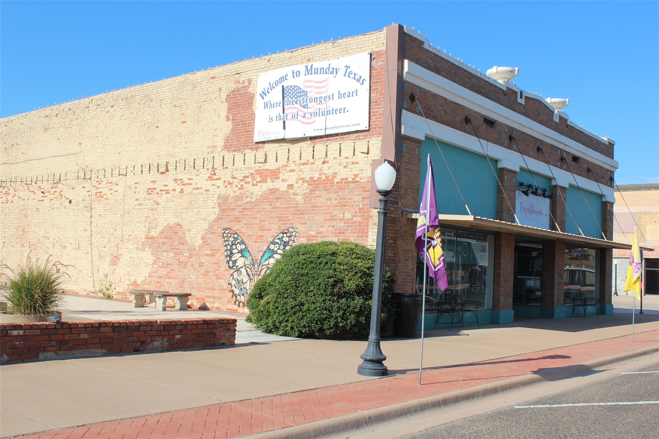 110 W Main Street , Munday, TX, 76371 | 20711370 | Realty Texas LLC