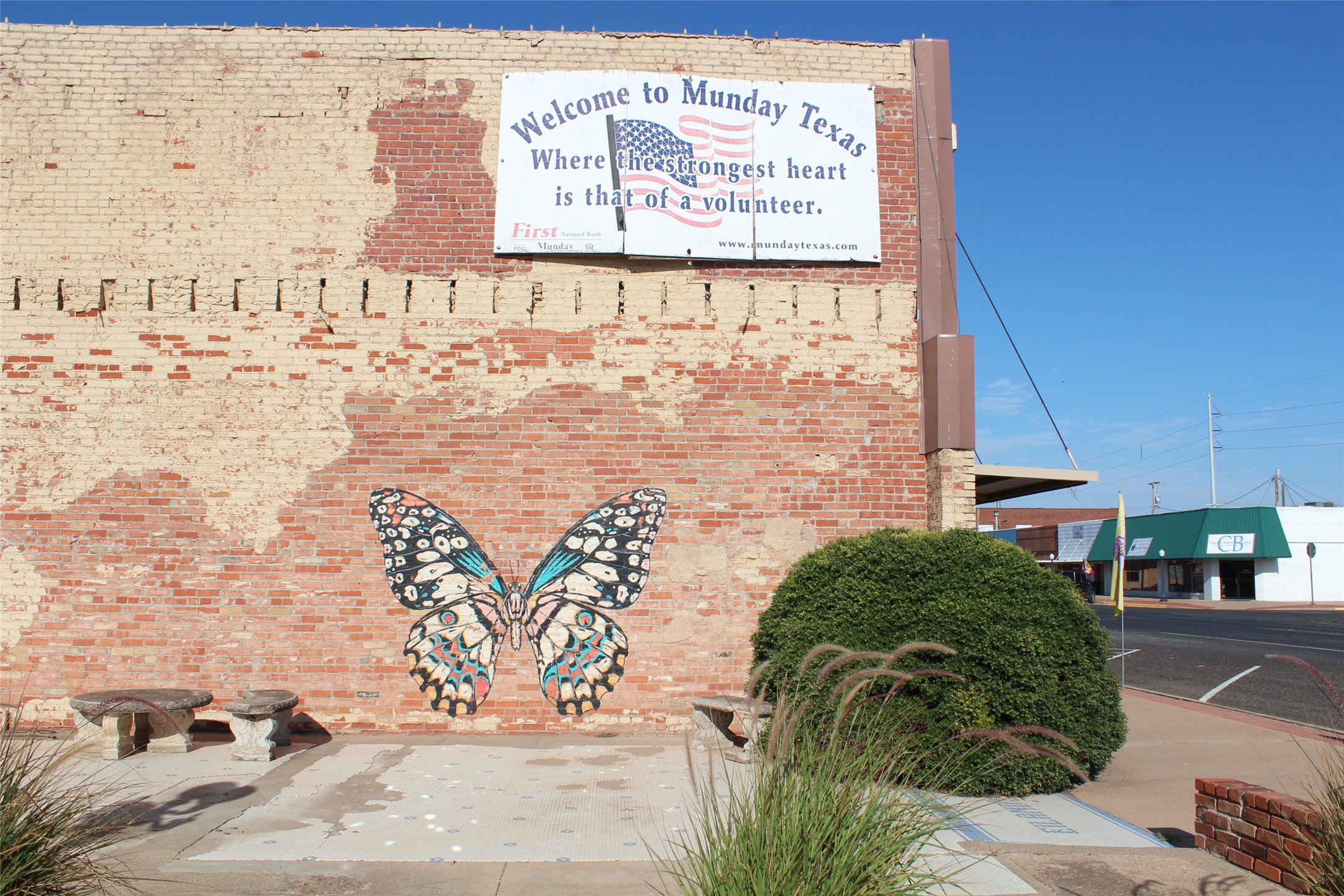 110 W Main Street , Munday, TX, 76371 | 20711370 | Realty Texas LLC