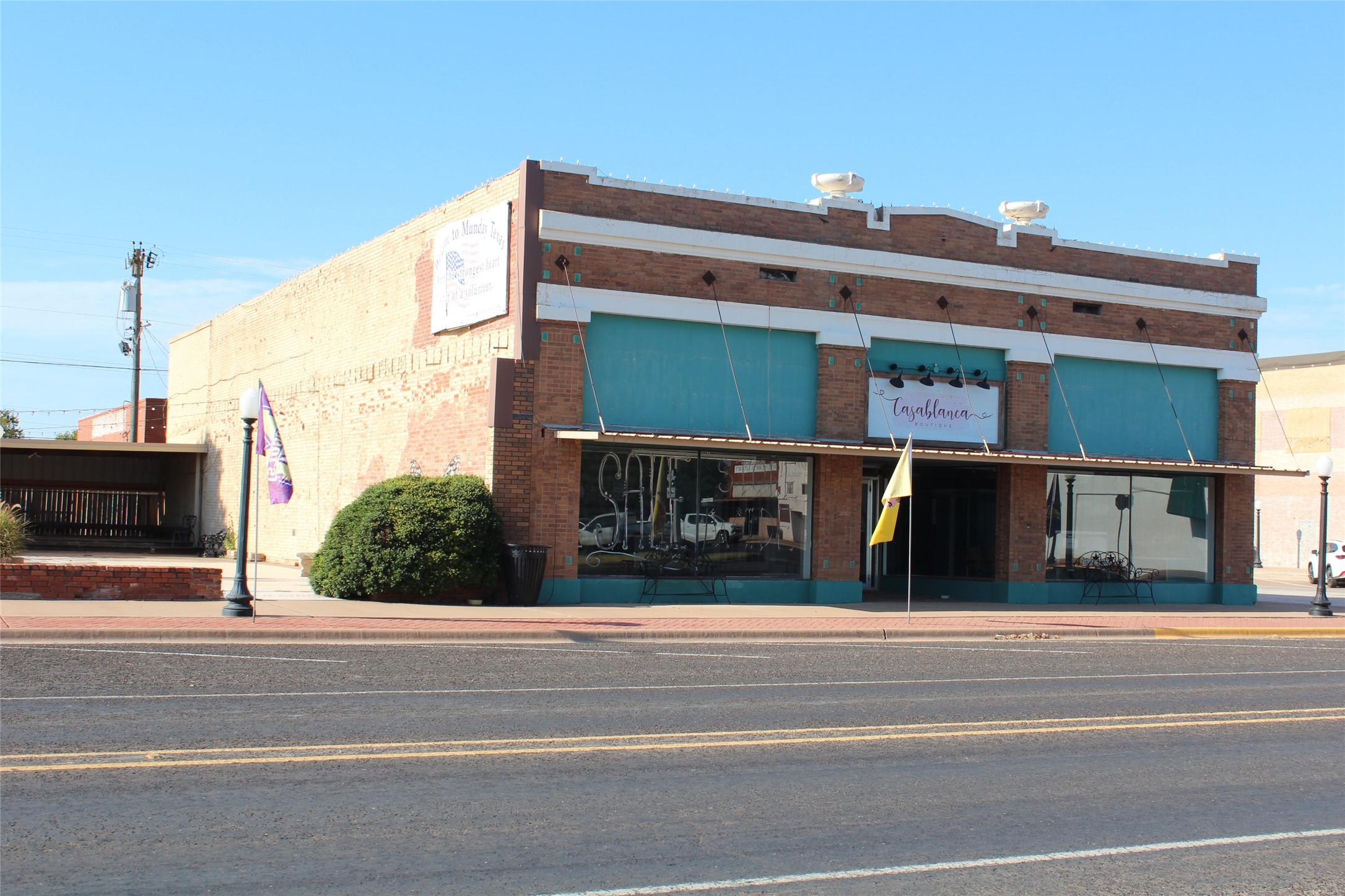 110 W Main Street , Munday, TX, 76371 | 20711370 | Realty Texas LLC
