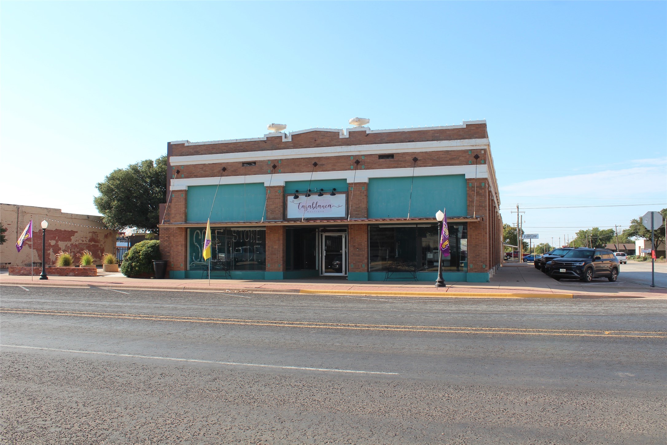 110 W Main Street , Munday, TX, 76371 | 20711370 | Realty Texas LLC