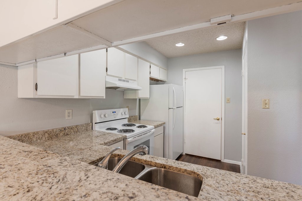 5303 Indio Cove B