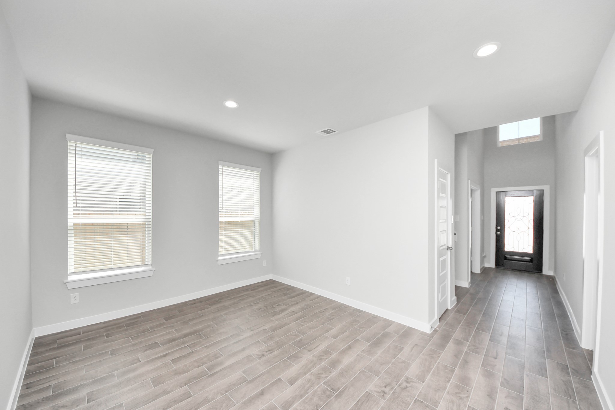 8406 Snowy Owl Lane , Houston, TX, 77049 | 69573495 | Realty Texas LLC