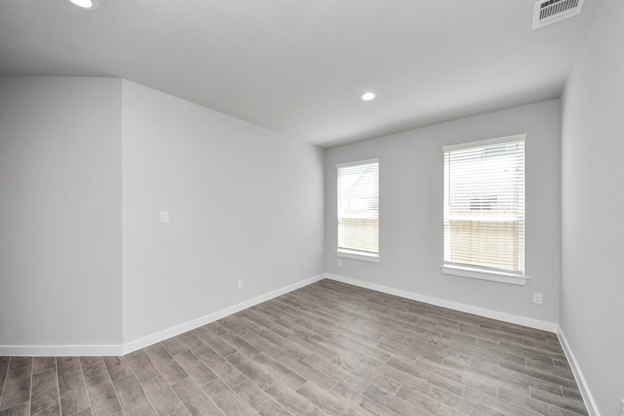 8406 Snowy Owl Lane , Houston, TX, 77049 | 69573495 | Realty Texas LLC