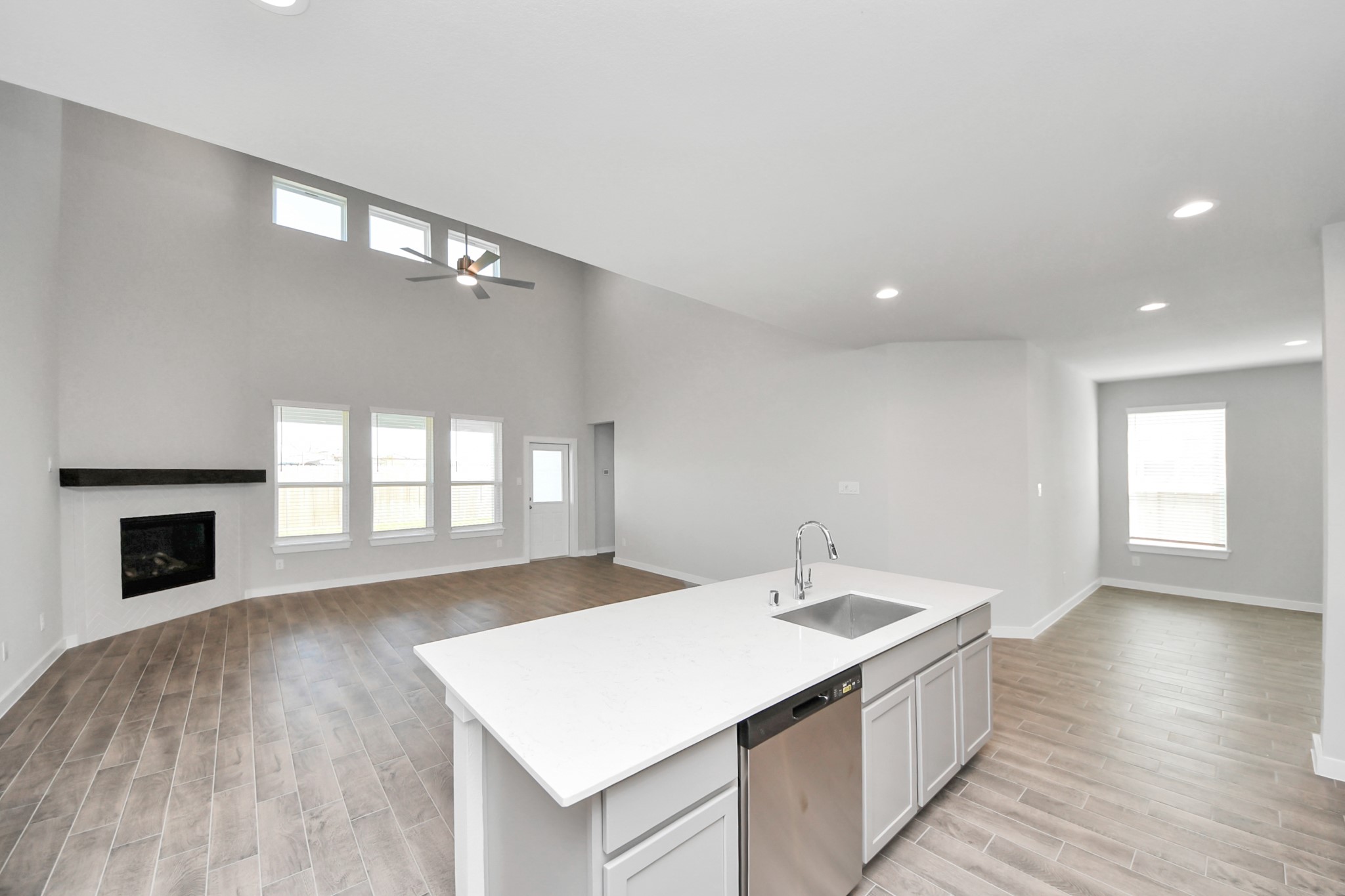 8406 Snowy Owl Lane , Houston, TX, 77049 | 69573495 | Realty Texas LLC