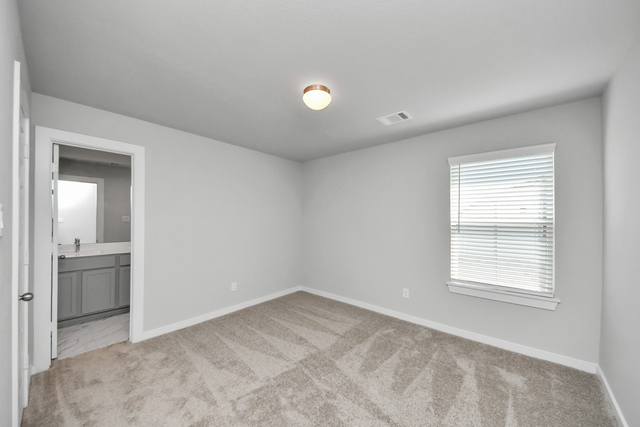 8406 Snowy Owl Lane , Houston, TX, 77049 | 69573495 | Realty Texas LLC