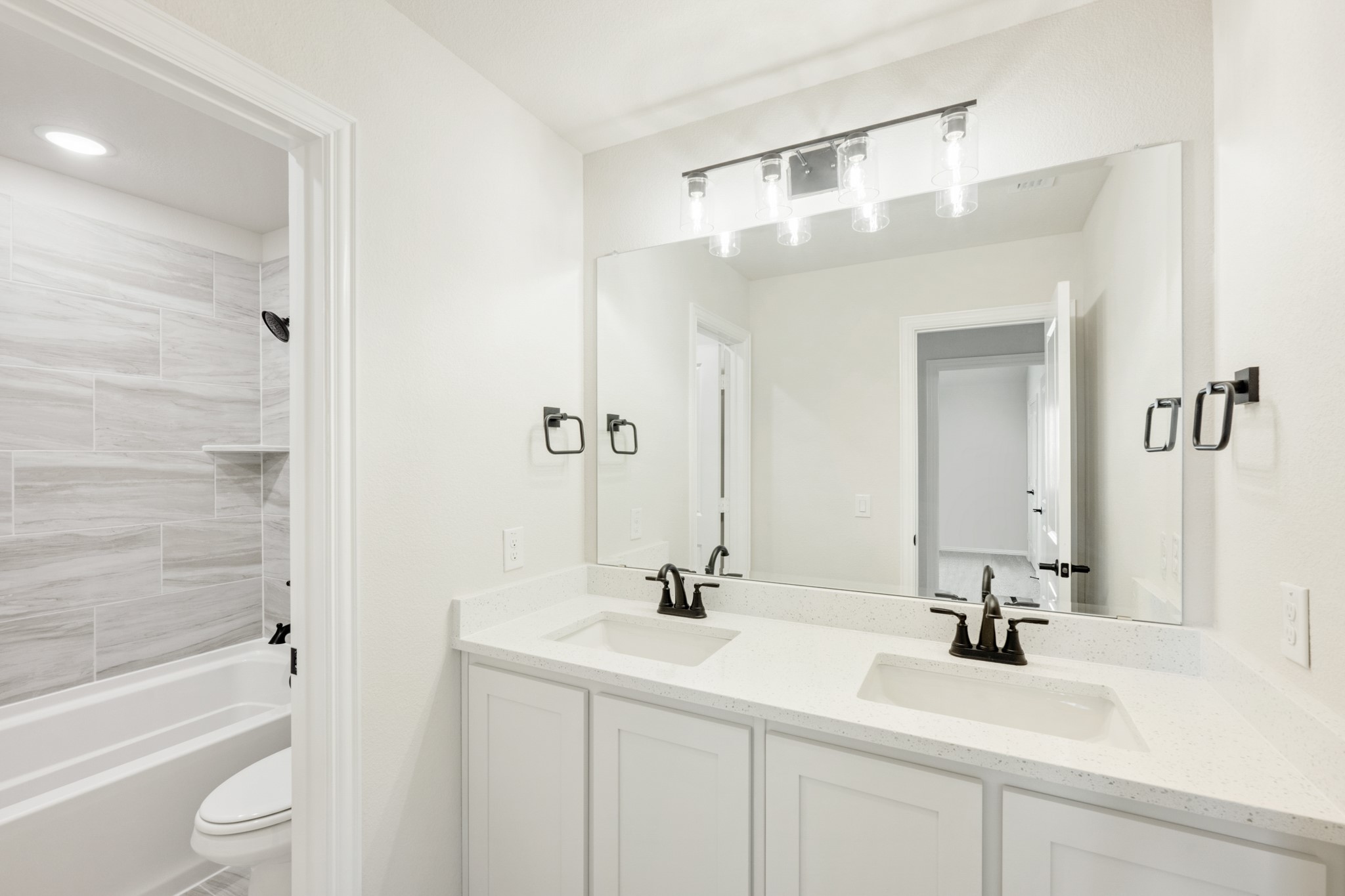 11709 Flathead Court , Godley, TX, 76044 | 20713160 | Realty Texas LLC