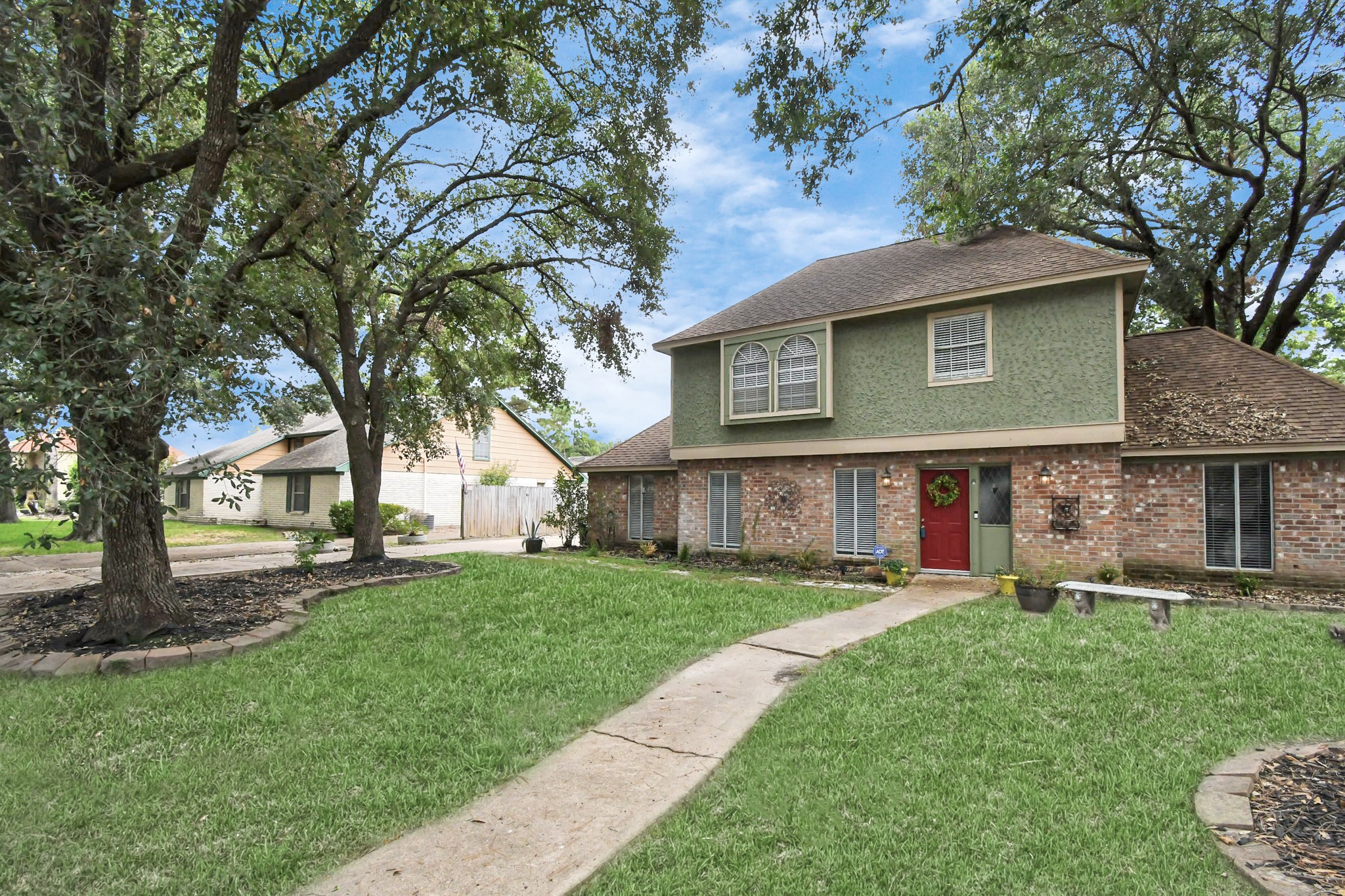 5123 Green Springs Drive , Houston, TX, 77066 | 3417600 | Realty Texas LLC