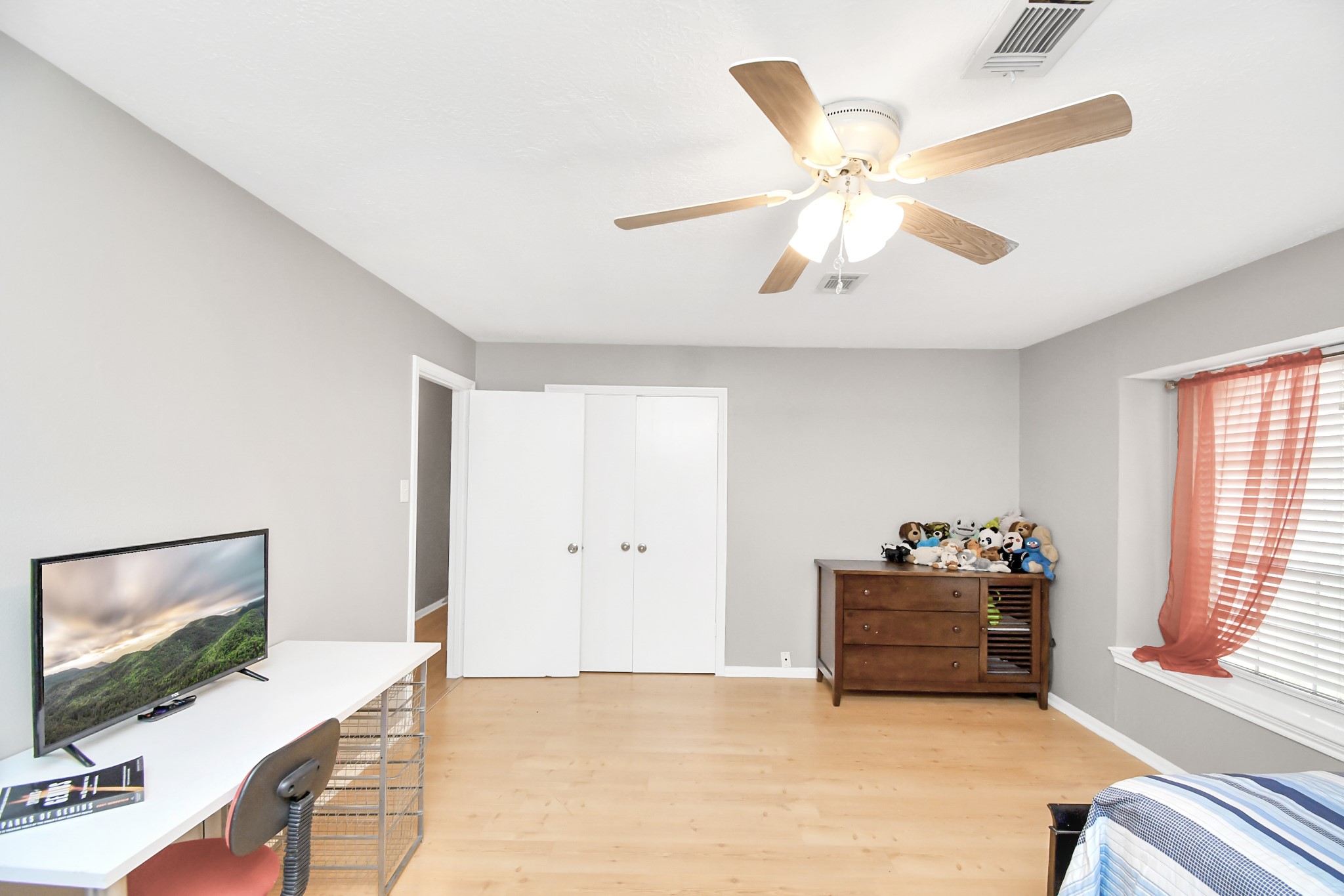 5123 Green Springs Drive , Houston, TX, 77066 | 3417600 | Realty Texas LLC