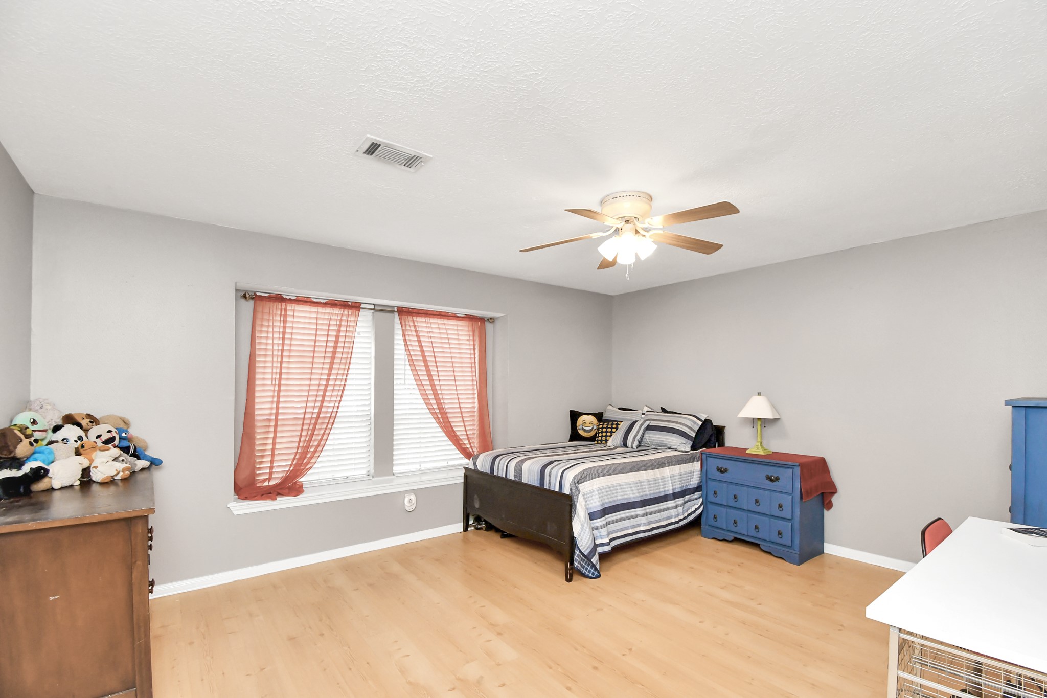 5123 Green Springs Drive , Houston, TX, 77066 | 3417600 | Realty Texas LLC