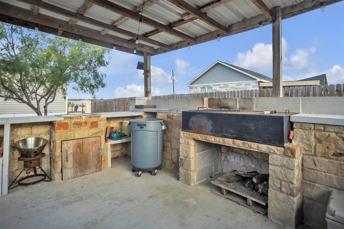 363 El Rey Drive, Kyle, TX, 78640 | 3455137 | Realty Texas LLC