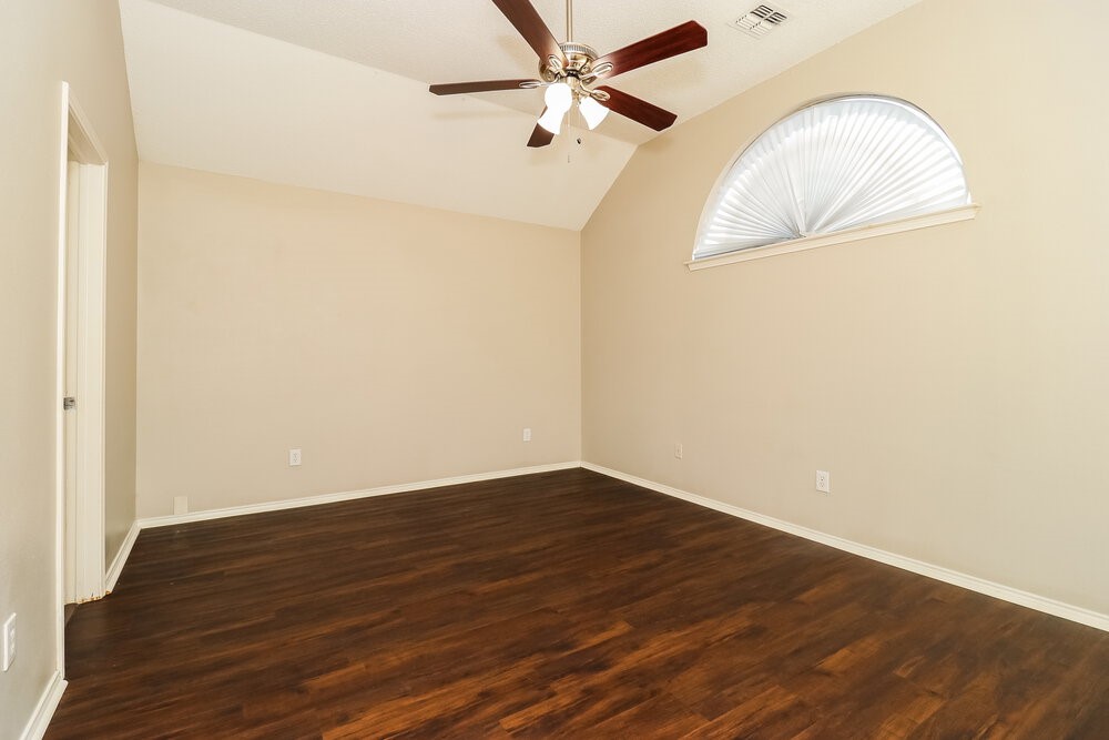 4340 Estes Park Road , Haltom City, TX, 76137 | 20716085 | Realty Texas LLC